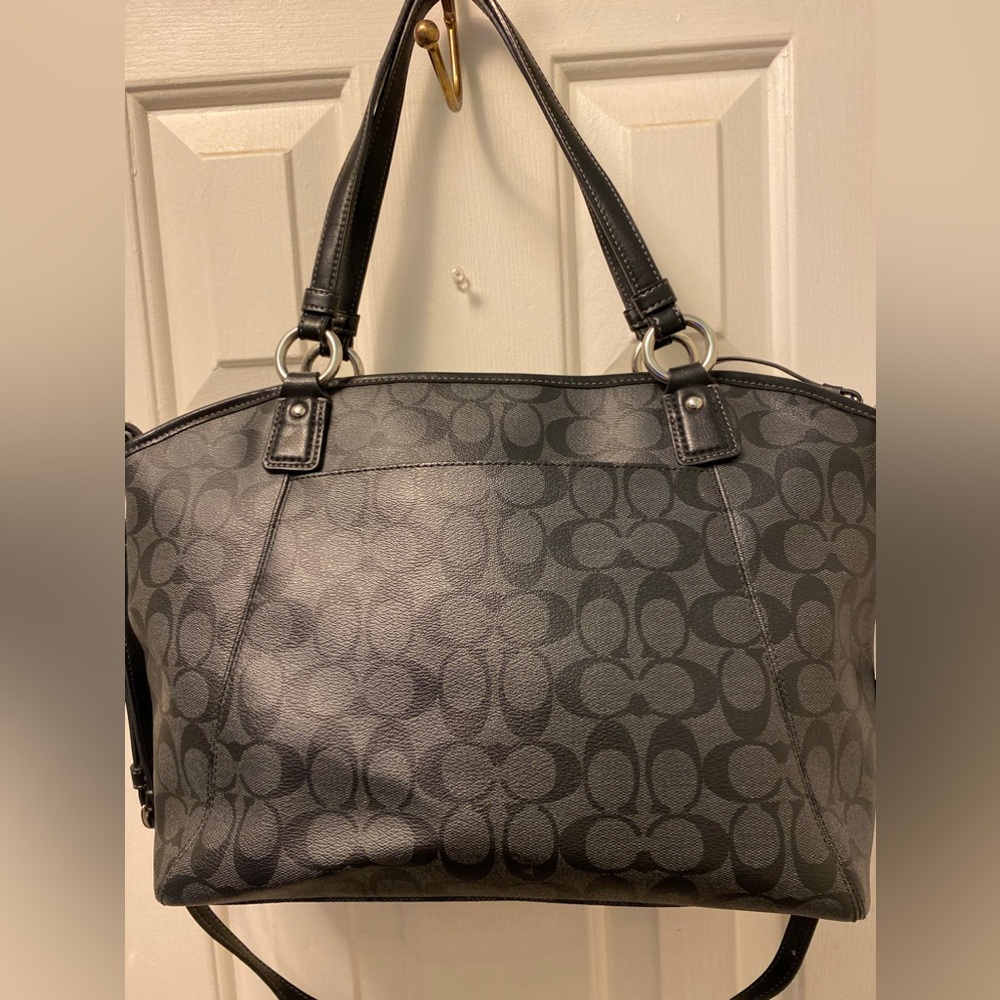 ENC Coach Peyton Signature Satchel Handbag - Picture 2 of 12